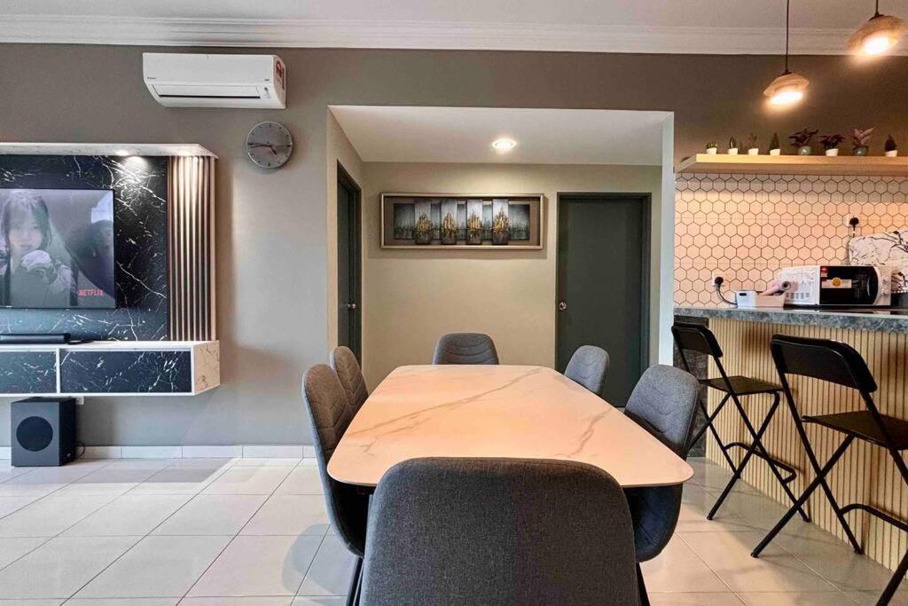 Cozy Modern Spacious 8Pax S Pice Penang Daire Bayan Lepas Dış mekan fotoğraf